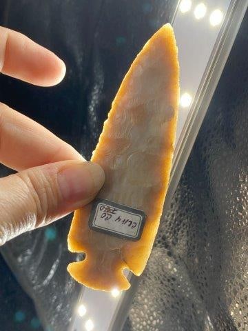 Dovetail from Clay County, Indiana Indian Artifact Arrowhead: KEY WORDS: INDIAN ARTIFACT ARTIFACTS ARROWHEAD ARROWHEADS NATIVE AMERICAN MISSISSIPPIAN QUAPAW CADDO POTTERY COINS MORGAN DOLLAR PEACE DOLLAR SILVER COINS Arkansas. Now taking in consignments for pre-