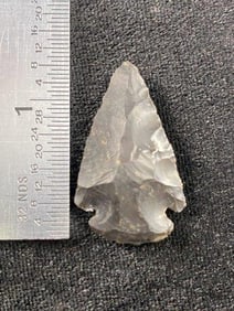 Arrow Point from Missouri Indian Artifact Arrowhead