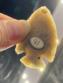 Dovetail from Missouri Indian Artifact Arrowhead