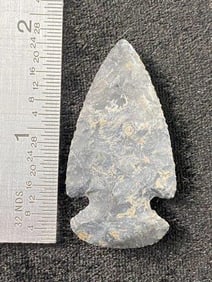 Dovetail from Missouri Indian Artifact Arrowhead