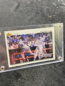 1992 Upper Deck Ken Griffey Jr Baseball Card