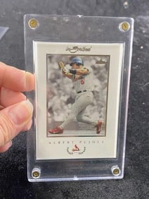 2004 Fleer Inscibed Albert Pujols Baseball Card