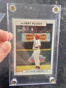 2005 Bazooka Albert Pujols Baseball Card