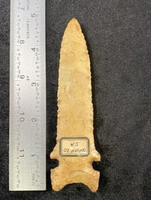 Graham Cave from Iowa Indian Artifact Arrowhead