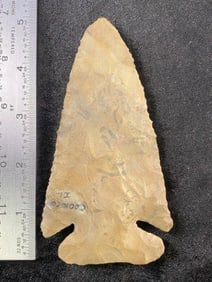 Thebes from Cook County, Illinois Indian Artifact Arrowhead