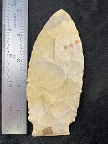 Benton from Illinois Indian Artifact Arrowhead