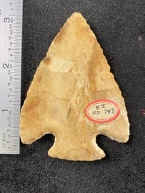 Snyders from Iowa Indian Artifact Arrowhead