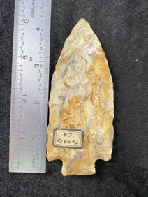 Hardin from Iowa Indian Artifact Arrowhead