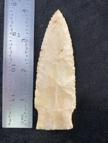 Benton from Missouri Indian Artifact Arrowhead
