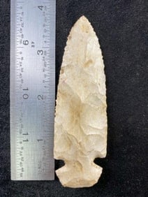 Dovetail from Missouri Indian Artifact Arrowhead