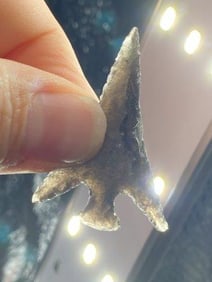 Extremely Fine Obsidian Point from the Gerald Gerlach Collection from Boise, Idaho Indian Artifact