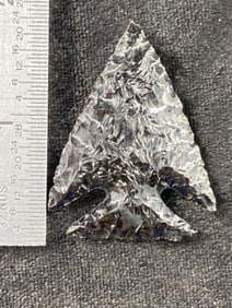 Extremely Fine Obsidian Point from the Gerald Gerlach Collection from Boise, Idaho Indian Artifact