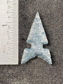 Extremely Fine Obsidian Point from the Gerald Gerlach Collection from Boise, Idaho Indian Artifact