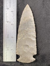 Benton from Tennessee Indian Artifact Arrowhead