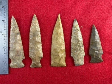 Cache of 5 Nice Points from Missouri Frame IS included Indian Artifact Arrowhead