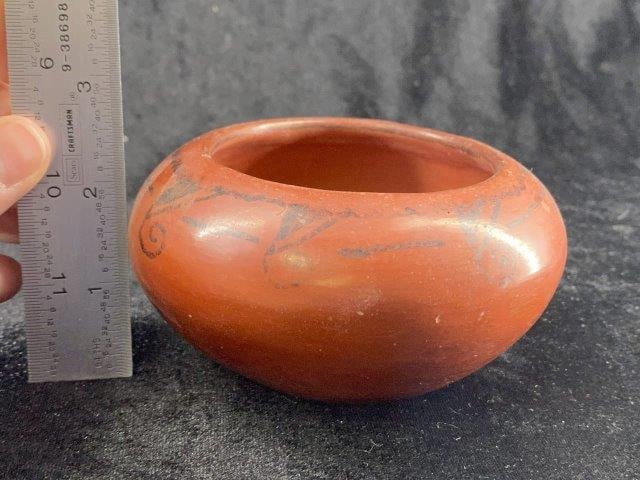 South West Native American Indian Pottery: KEY WORDS: INDIAN ARTIFACT ARTIFACTS ARROWHEAD ARROWHEADS NATIVE AMERICAN MISSISSIPPIAN QUAPAW CADDO POTTERY COINS MORGAN DOLLAR PEACE DOLLAR SILVER COINS Arkansas. Now taking in consignments for pre-