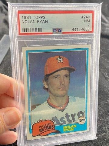 1981 Topps Nolan Ryan PSA 7 Baseball Card (1 of 2)