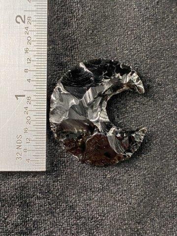Obsidian Crescent Indian Artifact Arrowhead: KEY WORDS: INDIAN ARTIFACT ARTIFACTS ARROWHEAD ARROWHEADS NATIVE AMERICAN MISSISSIPPIAN QUAPAW CADDO POTTERY COINS MORGAN DOLLAR PEACE DOLLAR SILVER COINS Arkansas. Now taking in consignments for pre-