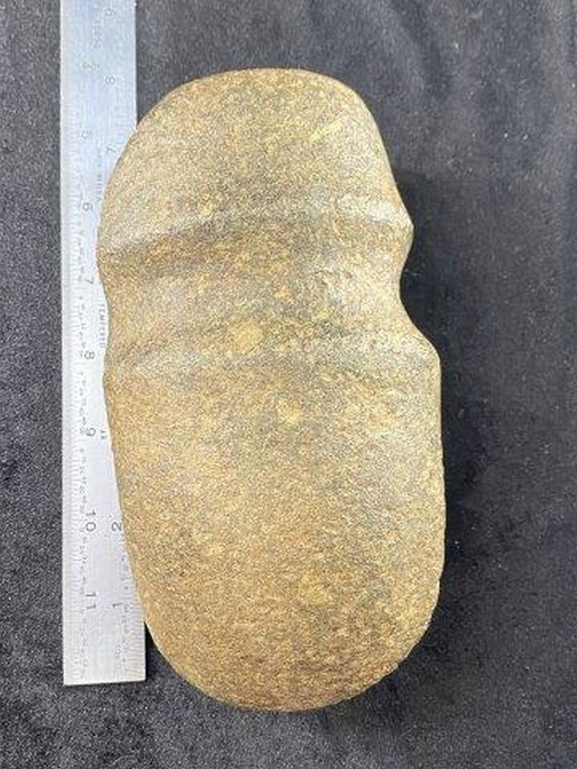 Grooved Axe Indian Artifact Arrowhead: KEY WORDS: INDIAN ARTIFACT ARTIFACTS ARROWHEAD ARROWHEADS NATIVE AMERICAN MISSISSIPPIAN QUAPAW CADDO POTTERY COINS MORGAN DOLLAR PEACE DOLLAR SILVER COINS Arkansas. Now taking in consignments for pre-
