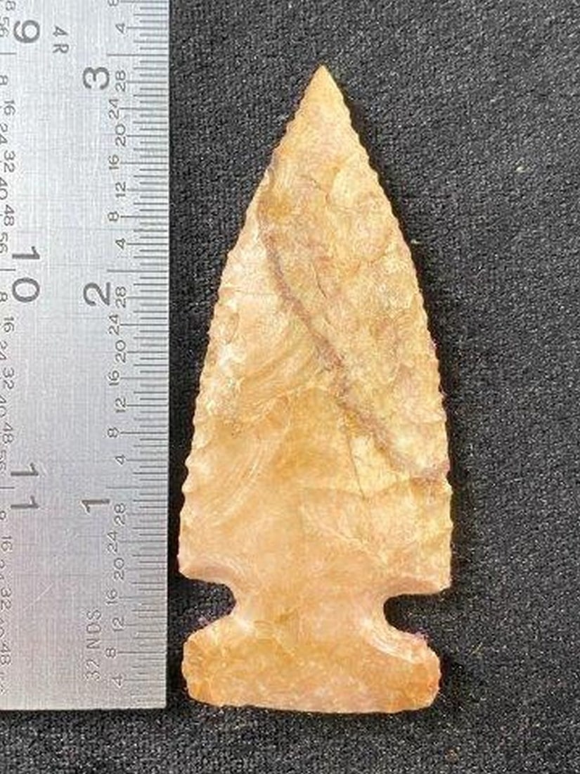 Hickory Ridge Indian Artifact Arrowhead (1 of 3)