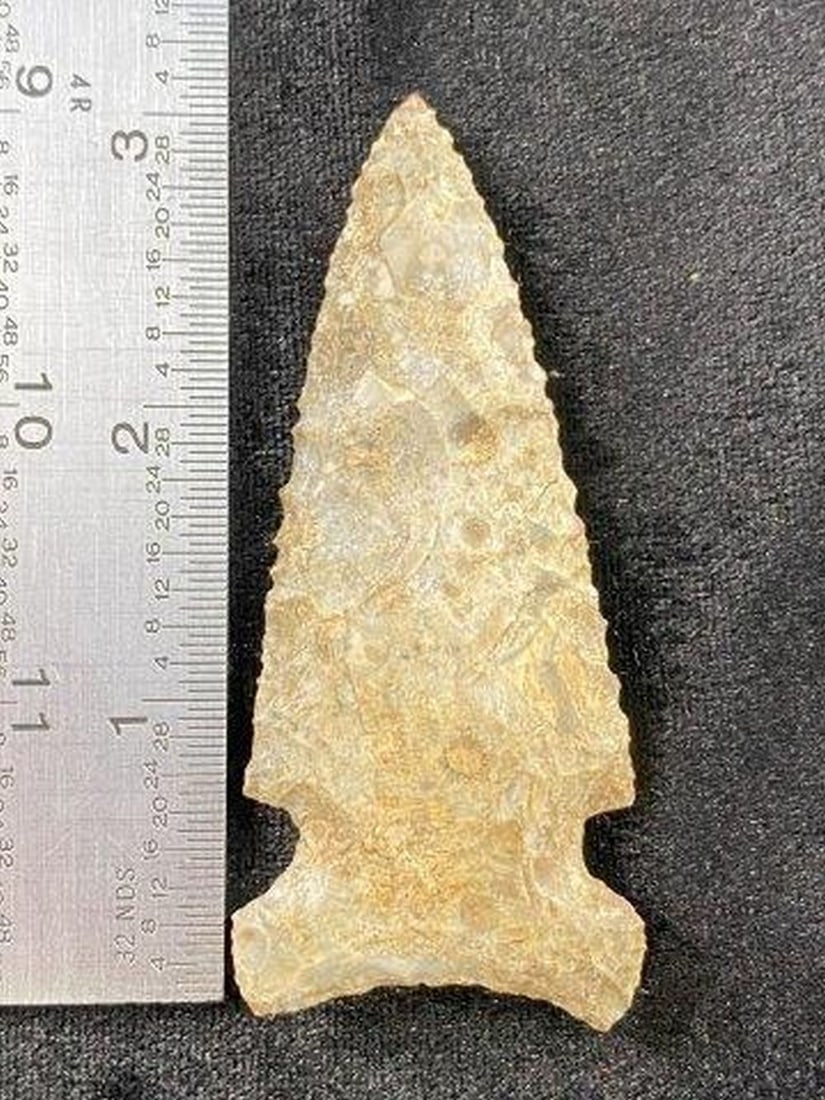 Hickory Ridge Indian Artifact Arrowhead (1 of 3)
