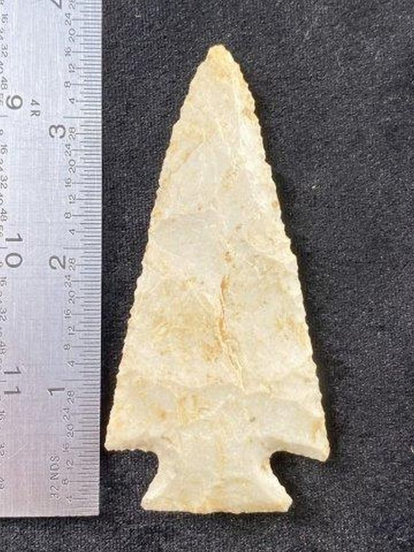 Hardin Indian Artifact Arrowhead: KEY WORDS: INDIAN ARTIFACT ARTIFACTS ARROWHEAD ARROWHEADS NATIVE AMERICAN MISSISSIPPIAN QUAPAW CADDO POTTERY COINS MORGAN DOLLAR PEACE DOLLAR SILVER COINS Arkansas. Now taking in consignments for pre-