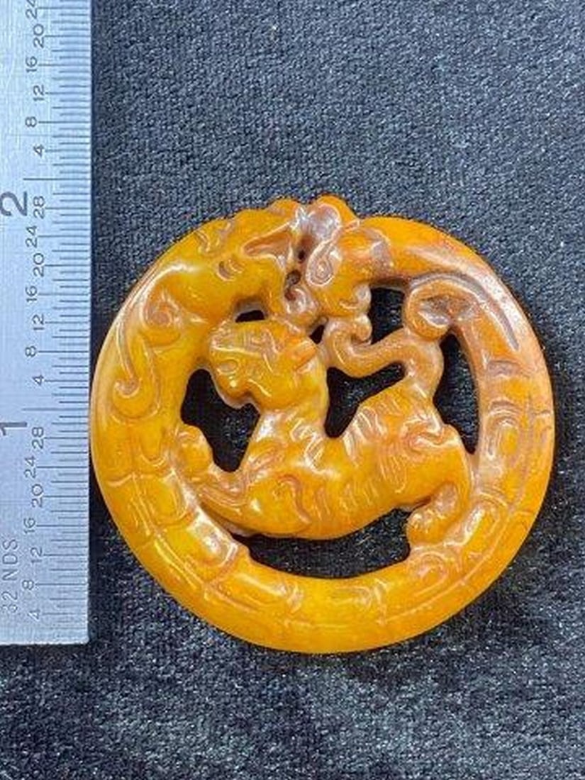 Chinese Jade Hongshan Figurine: KEY WORDS: INDIAN ARTIFACT ARTIFACTS ARROWHEAD ARROWHEADS NATIVE AMERICAN MISSISSIPPIAN QUAPAW CADDO POTTERY COINS MORGAN DOLLAR PEACE DOLLAR SILVER COINS Arkansas. Now taking in consignments for pre-