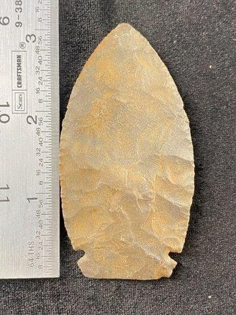 Cache River Indian Artifact Arrowhead (1 of 3)