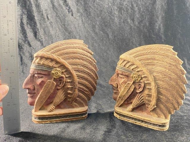 Pair of Book Ends Indian Artifact Arrowhead: KEY WORDS: INDIAN ARTIFACT ARTIFACTS ARROWHEAD ARROWHEADS NATIVE AMERICAN MISSISSIPPIAN QUAPAW CADDO POTTERY COINS MORGAN DOLLAR PEACE DOLLAR SILVER COINS Arkansas. Now taking in consignments for pre-