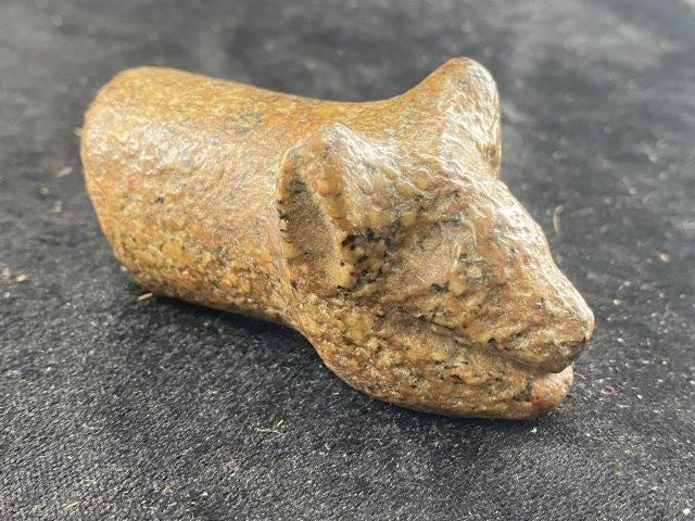 Undrilled Wolfe Effigy Pipe Indian Artifact Arrowhead (1 of 5)