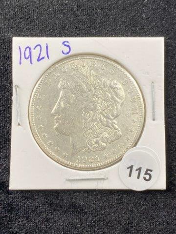 1921 Morgan Silver Dollar Coin (1 of 2)