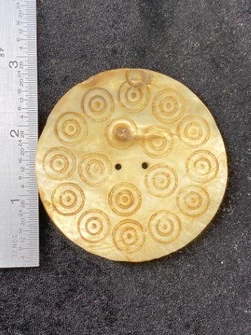 Engraved Shell Gorget Indian Artifact Arrowhead (1 of 3)