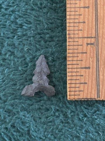 Very nice Arrow Point Indian Artifact Arrowhead (1 of 1)