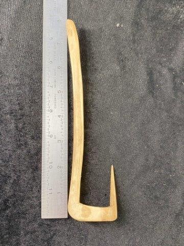 Large Bone Hook Indian Artifact Arrowhead: KEY WORDS: INDIAN ARTIFACT ARTIFACTS ARROWHEAD ARROWHEADS NATIVE AMERICAN MISSISSIPPIAN QUAPAW CADDO POTTERY COINS MORGAN DOLLAR PEACE DOLLAR SILVER COINS Arkansas. Now taking in consignments for pre-