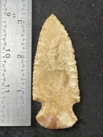 Gibson Indian Artifact Arrowhead: KEY WORDS: INDIAN ARTIFACT ARTIFACTS ARROWHEAD ARROWHEADS NATIVE AMERICAN MISSISSIPPIAN QUAPAW CADDO POTTERY COINS MORGAN DOLLAR PEACE DOLLAR SILVER COINS Arkansas. Now taking in consignments for pre-