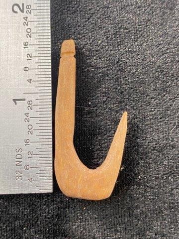 Bone Hook Indian Artifact Arrowhead: KEY WORDS: INDIAN ARTIFACT ARTIFACTS ARROWHEAD ARROWHEADS NATIVE AMERICAN MISSISSIPPIAN QUAPAW CADDO POTTERY COINS MORGAN DOLLAR PEACE DOLLAR SILVER COINS Arkansas. Now taking in consignments for pre-
