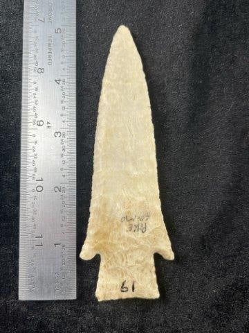 Hardin Indian Artifact Arrowhead: KEY WORDS: INDIAN ARTIFACT ARTIFACTS ARROWHEAD ARROWHEADS NATIVE AMERICAN MISSISSIPPIAN QUAPAW CADDO POTTERY COINS MORGAN Dollar Coin PEACE Dollar Coin SILVER COINS Arkansas. Now taking in consignment