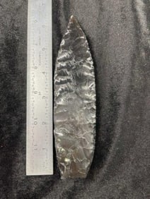 Obsidian Paleo Point Indian Artifact Arrowhead