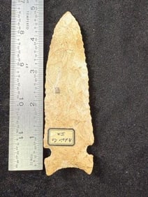 Graham Cave Indian Artifact Arrowhead