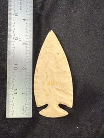 Apple Creek Indian Artifact Arrowhead