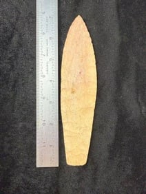 Agate Basin Indian Artifact Arrowhead