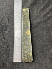 Chizzle Indian Artifact Arrowhead