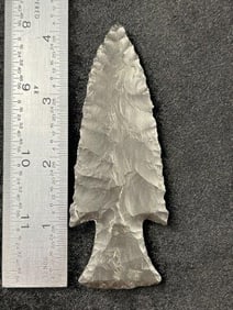 Exceptional Hardin Indian Artifact Arrowhead