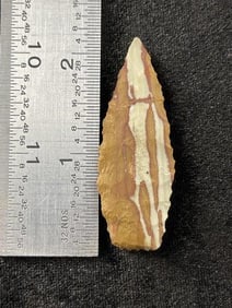 Agate Basin Indian Artifact Arrowhead