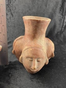 Pre-Columbian Human Effigy Tri-Pod Pottery Indian Artifact Arrowhead