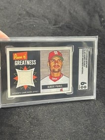 2005 Bowman Albert Pujols Baseball Card