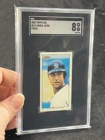 2002 Topps Derek Jeter Baseball Card