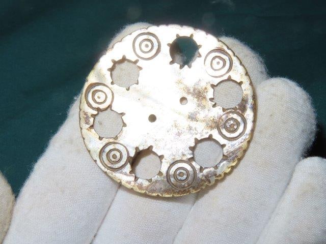 2" Shell Gorget (1 of 3)