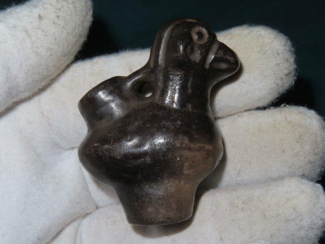 Chavin Minature Pre Columbian Pottery Vessel (1 of 5)