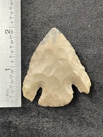 Calf Creek Indian Artifact Arrowhead